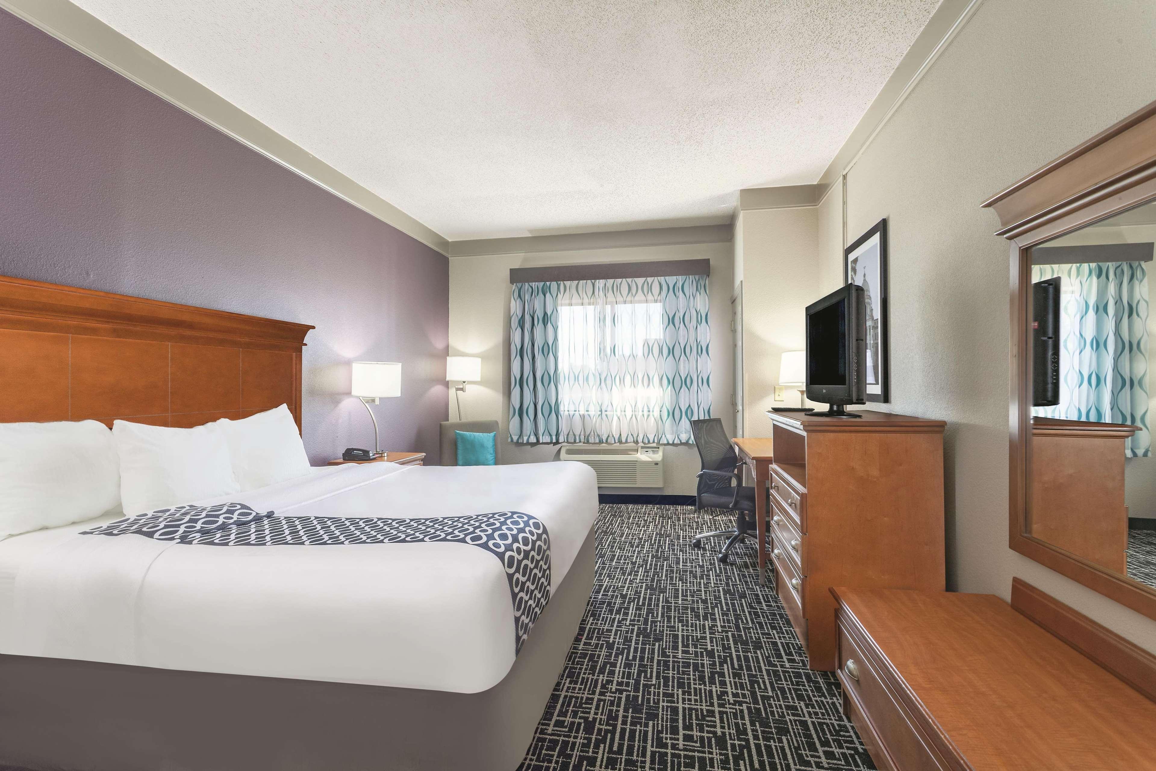 La Quinta By Wyndham Jackson Airport Pearl Exterior foto