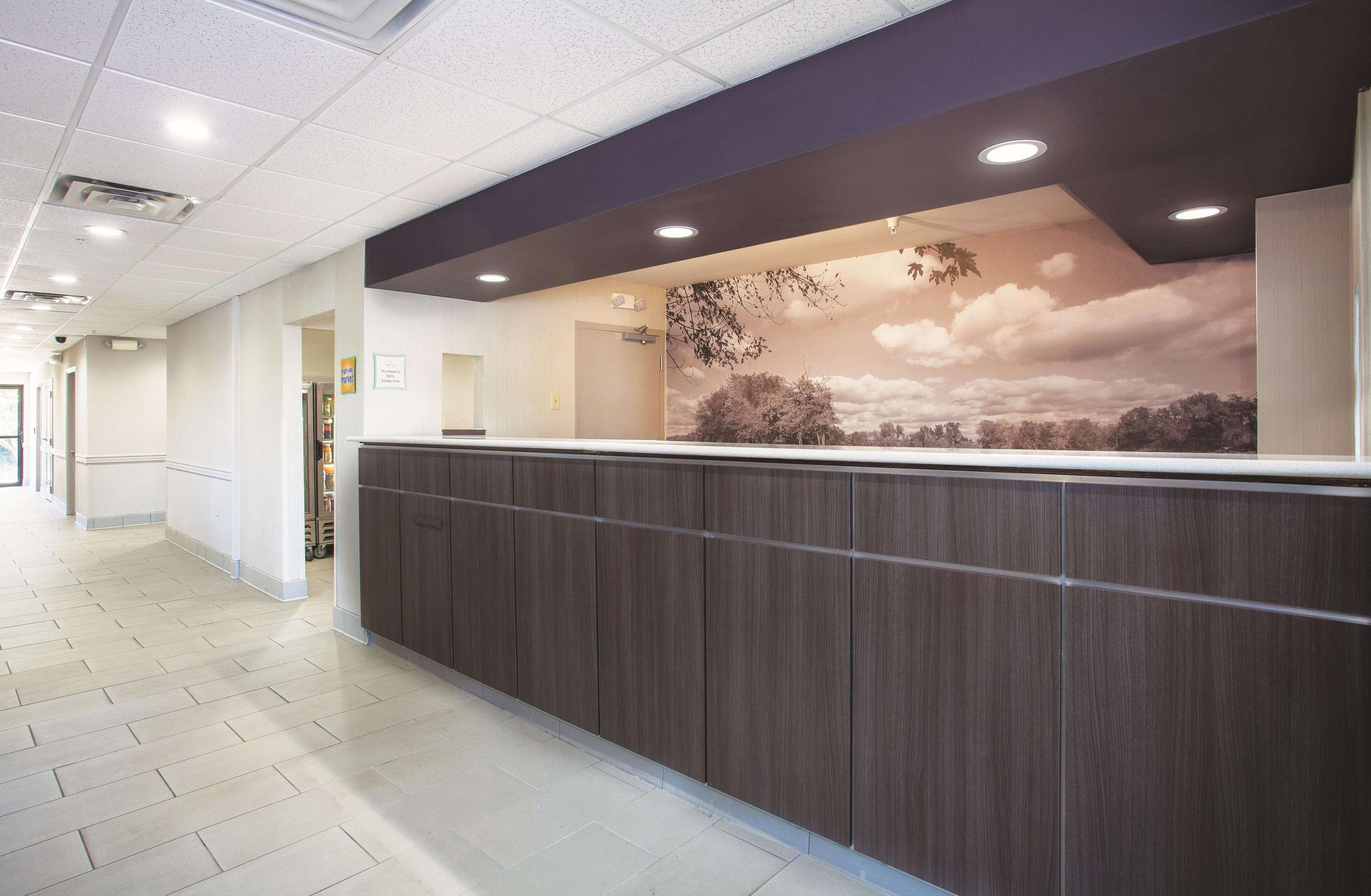 La Quinta By Wyndham Jackson Airport Pearl Exterior foto