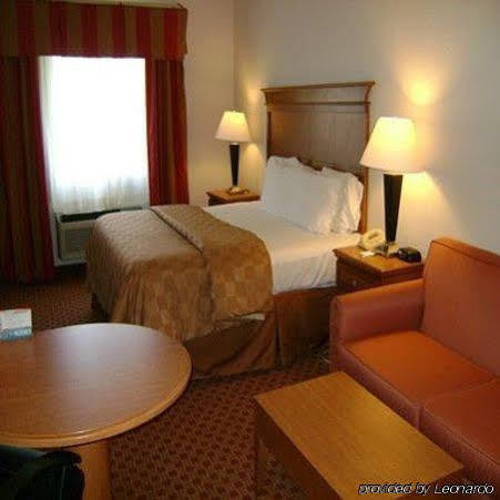 La Quinta By Wyndham Jackson Airport Pearl Exterior foto